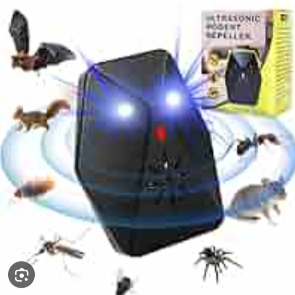 Ultrasonic Rodent Pest Control plug in device Set Of 3 NWT